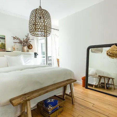 Appartement Veeve - Perfection By The Palais Royal Parijs